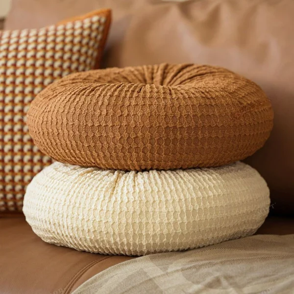 my-11134207-7qukz-lhmwqjuq11pp86 Round Decorative Throw Pillow 15.7"
