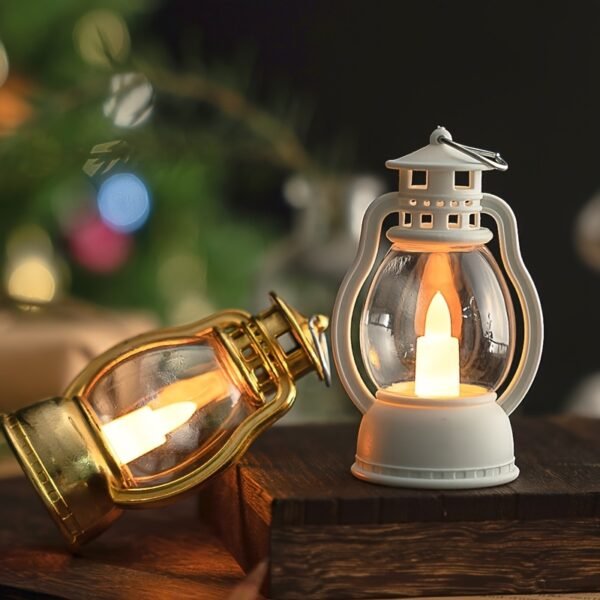a42372f4-da09-4c35-9fae-de7559468aa2.jpg Retro LED Holiday Lantern random colour